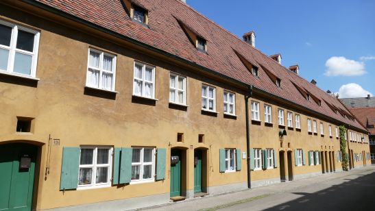 Fuggerei Häuserzeile